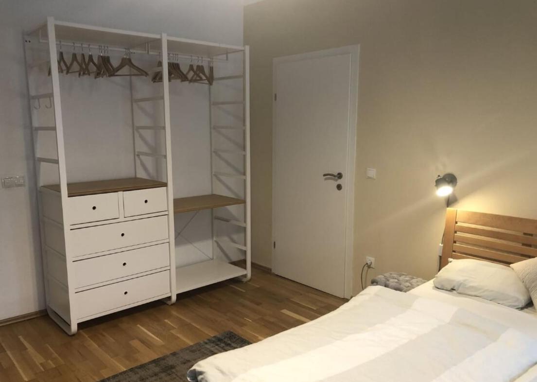 Apartament Grosse 4 Zimmer Wohnung. Schonbrunn-nahe! *