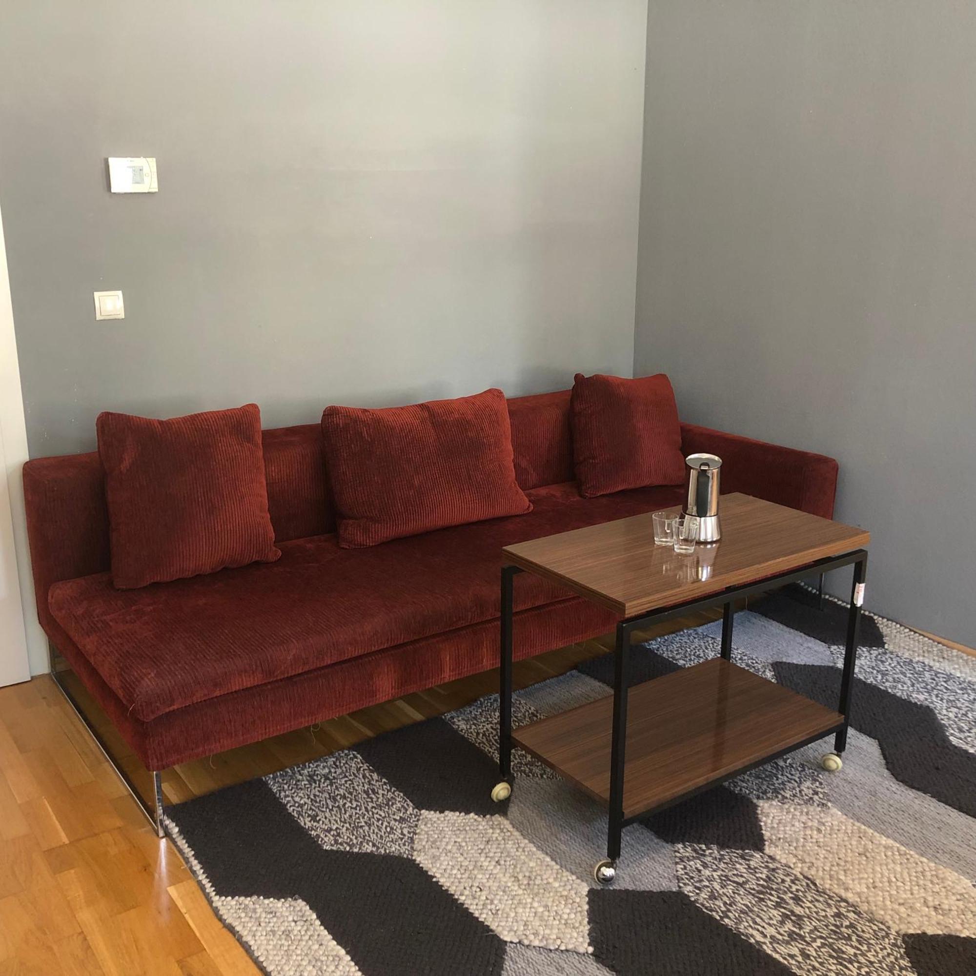 Grosse 4 Zimmer Wohnung. Schonbrunn-nahe! Apartament Wiedeń